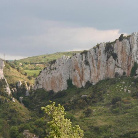 Casa Della Nonna Villa Caltavuturo Bagian luar foto
